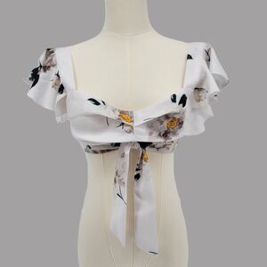 L'ATISTE by Amy off the shoulder white floral crop top size small